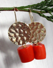 Beeindruckende Ohrringe - Metall-vergoldet - Designer Schmuck mit Baumkoralle