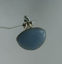 Angelit aus Peru Anhänger und blauer Topas 925 Sterling Silber