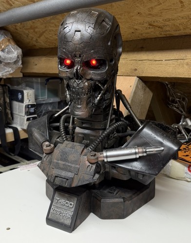 Sideshow terminator salvation - sideshow,