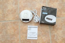 Bush FM/AM Radiowecker CCR002