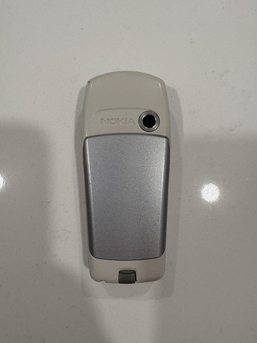 Nokia 6820