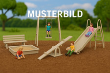Modellbau Spielplatz Bausatz 1:22,5 – Zubehör für Diorama & Figurenwelten