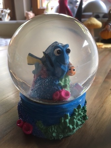 Disney figur schneekugel - figur,