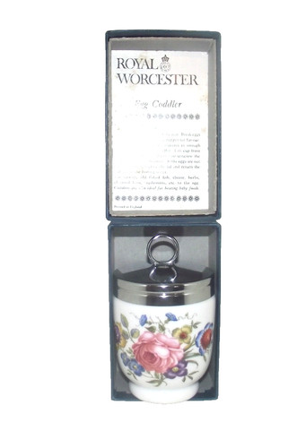 Royal worcester egg - worcester,