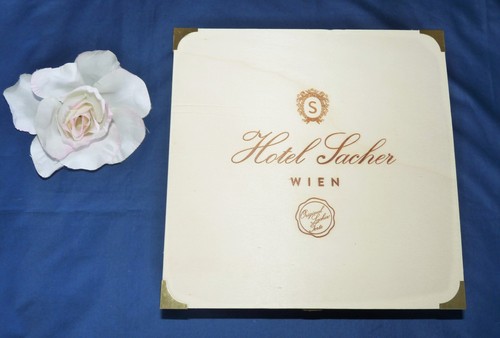 Sachertorte hotel sacher - sachertorte,