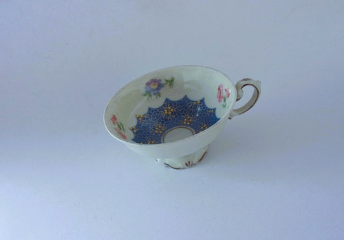 PORZELLAN-TASSE-