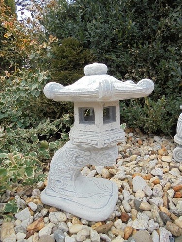 Steinlaterne gartenfiguren - steinlaterne,,