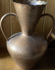 Gehämmerte vase aus kupfer - vase,