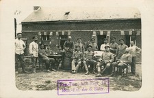 Soldaten vom Fußartillerie-Regiment 10, Foto-Feldpostkarte, Kriegsjahr 1916