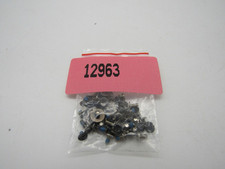 Medion Akoya E6416 - Schrauben Set - guter Zustand