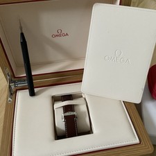 Neu OMEGA UHRENBOX WATCH BOX CASE HOLZ .NEUE VERSION.OHNE UMKARTON  007 Luxus