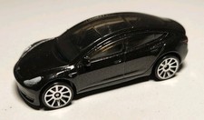 *Hot Wheels Tesla Model 3 (129)*