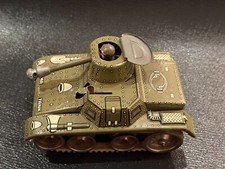 Gama Blechspielzeug Panzer Tank mit Fahrer figur um 1960