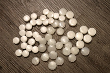 alte Wäsche Doppelknöpfe weiß ca. 15/16/20 mm Knöpfe Bett Bezug, Retro