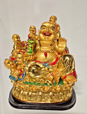 Goldene Glücksbuddha mit