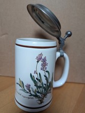 Bierkrug aus Porzellan mit