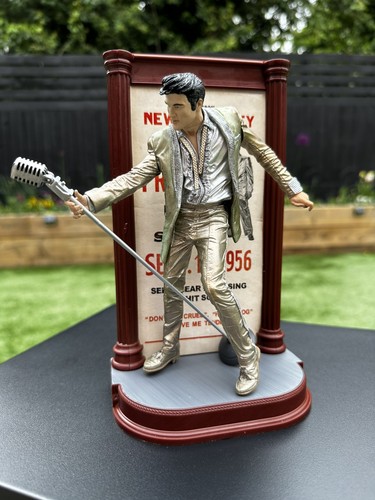 Elvis presley action figure - presley,