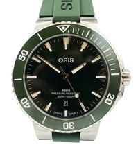 Oris Aquis Date 43,5mm grün