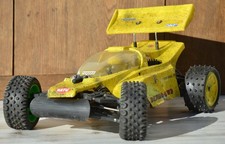 MANTUA MODEL  DINGO  NITRO  4WD BUGGY CAR AUTO VERBRENNER 1/8 VINTAGE