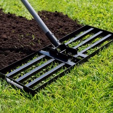 Rasen-Nivellierrechen