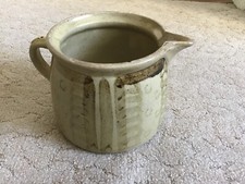 Älterer Milchkrug, Keramik