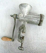 alter schwerer Fleischwolf -