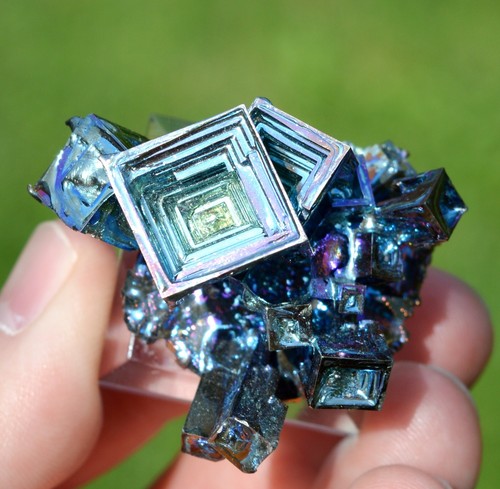 Wismut kristalle metallisch - kristalle,