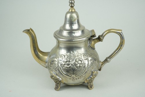 Alte orientalische teekanne - alte,