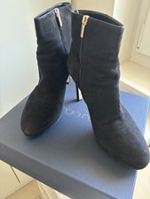 Sergio Rossi  Wildleder Stiefelette Gr. 39.5 Neuwertig, Made in Italy. NP. 950€.