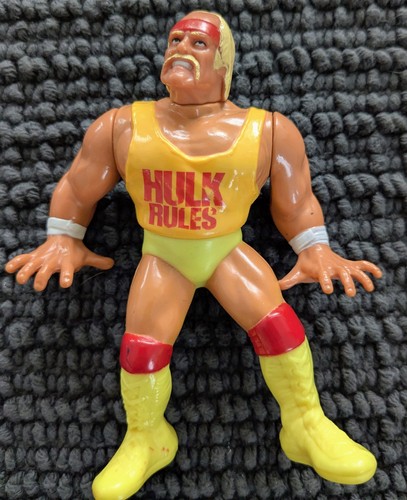 Hasbro hulk hogan - hasbro,