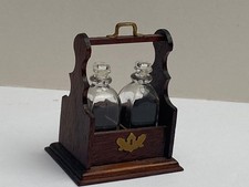 TANTALUS & DEKANTER VON GERD