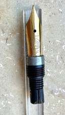 TOLLE GEBRAUCHTE! PELIKAN M200 Feder, EF