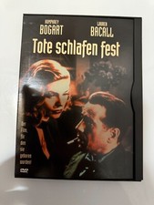TOTE SCHLAFEN FEST mit