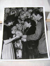 Lex Barker/Lana Turner Candid 1953