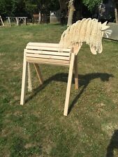 Voltigierpferd, Holzpferd