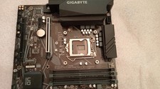Gigabyte Z490M Mainboad Sockel