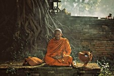 VLIES Fototapete-MÖNCH-(6680ah)-Buddha Tempel Asien XXL Wandbild