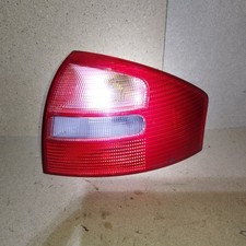 Audi A6 4B - Rückleuchte Rücklicht Bremsleuchte rechts 4B5945096