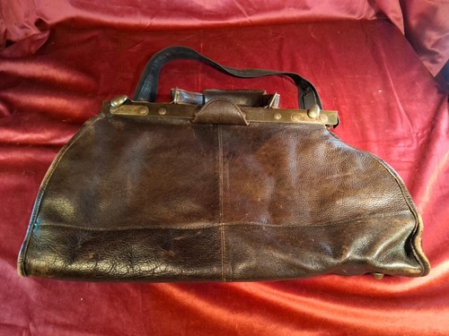 Antike arzttasche leder - arzttasche, bronze
