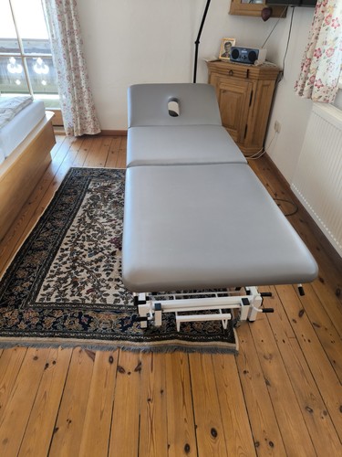 Therapieliege elektrisch - therapieliege,