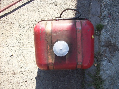 Dieseltank von ihc cormick - ,