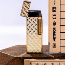 Vintage Feuerzeug Penguin