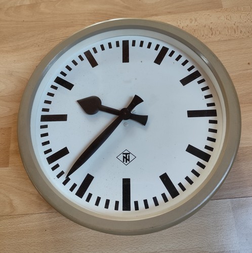 Wanduhr db bahnhofsuhr - db,