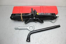 Board tool jack wheel wrench