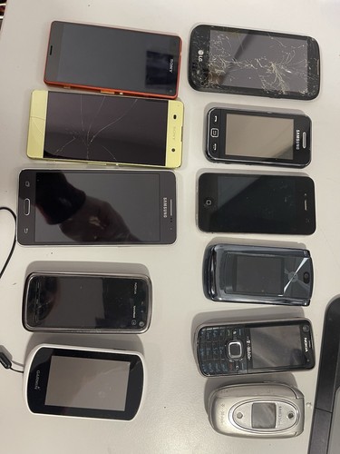 Mix handy samsung sony - handy,