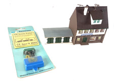 ?Vollmer N 47776 Polizeiwache mit Garage? VW Kombi Polizei Auto mit Blaulicht