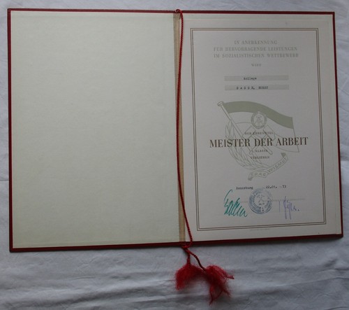 Ddr abzeichen ehrentitel - abzeichen,