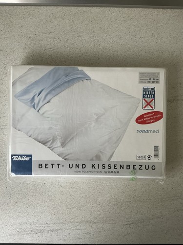 Bett und kissenbezug - kissenbezug, /