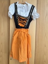 Komplettes Dirndl