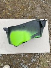 Helmfach Yamaha Aerox / MBK Nitro cutted 2003-13